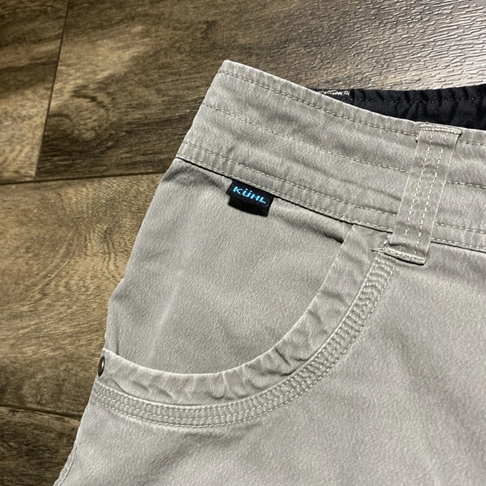 Kuhl Ramblr Cargo Shorts Mens 36 Zip Pockets Utility Hiking Vintage Patina Dye - Picture 4 of 16